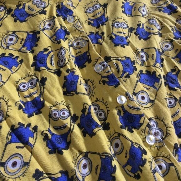 Despicable Me- Minions Onesie - Picture 4 of 14